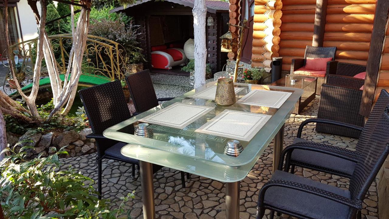 Luxury Villa With Pool And Sauna Черновцы Экстерьер фото