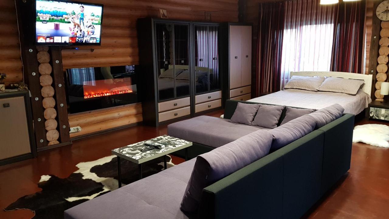 Luxury Villa With Pool And Sauna Черновцы Экстерьер фото