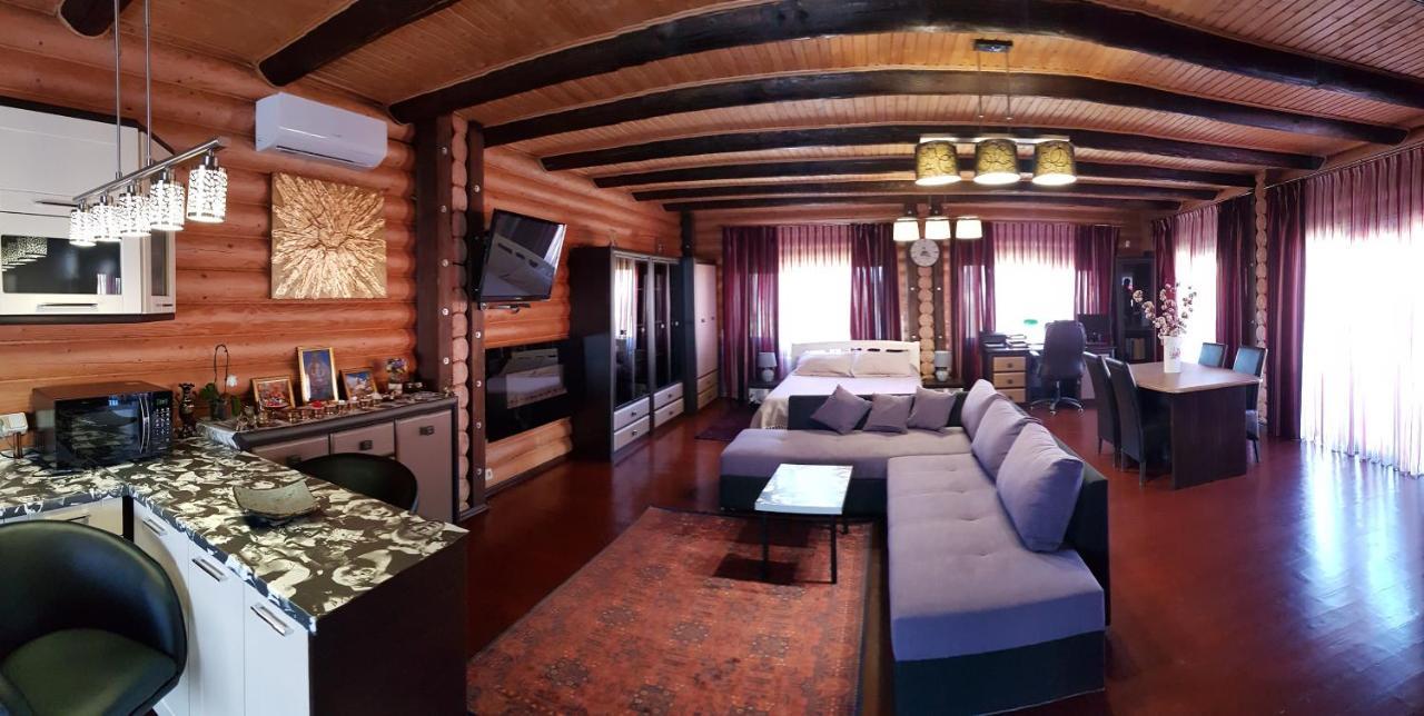 Luxury Villa With Pool And Sauna Черновцы Экстерьер фото